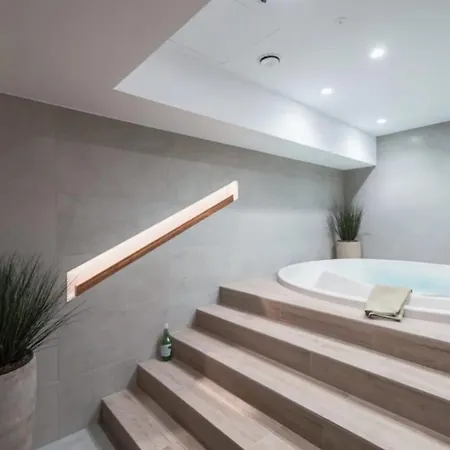 Apartment Riverside Industrial - Sauna-gym- In Style By Wroapart-pl -air-conditioning-all-spa-fitness *